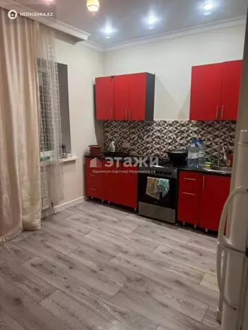 2-комнатная квартира, этаж 2 из 3, 49 м²