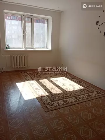 2-комнатная квартира, этаж 3 из 9, 65 м²