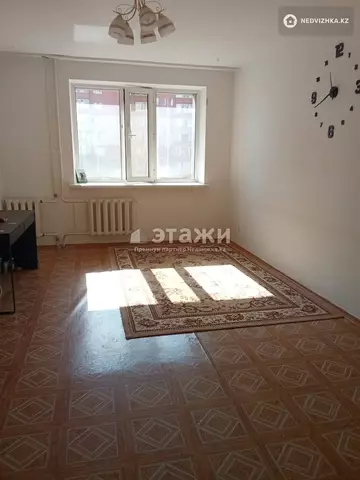 2-комнатная квартира, этаж 3 из 9, 65 м²