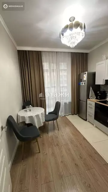 1-комнатная квартира, этаж 4 из 9, 38 м²
