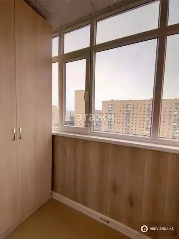 1-комнатная квартира, этаж 9 из 15, 37 м²