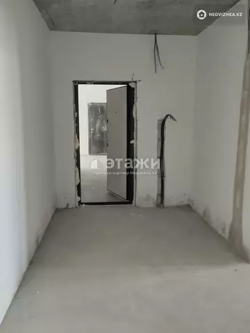 2-комнатная квартира, этаж 9 из 13, 62 м²