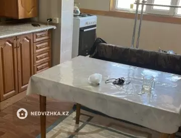 2-комнатная квартира, этаж 2 из 5, 2 м²