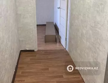 2-комнатная квартира, этаж 2 из 5, 2 м²