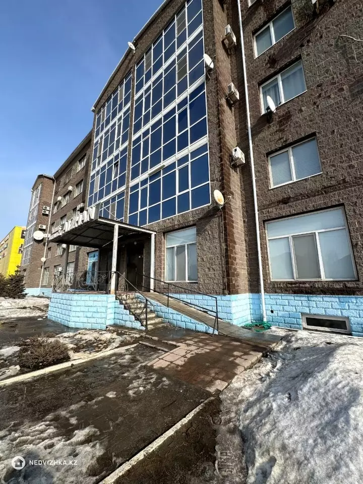 1300 м², Помещение, этаж 1 из 2, 1 300 м², изображение - 1