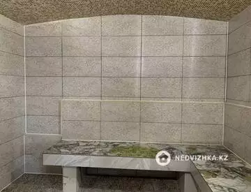 Помещение, этаж 1 из 1, 600 м²