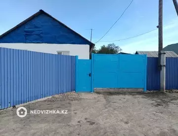 4-комнатная дача, 6 соток, 150 м²