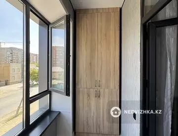 1-комнатная квартира, этаж 3 из 9, 48 м²