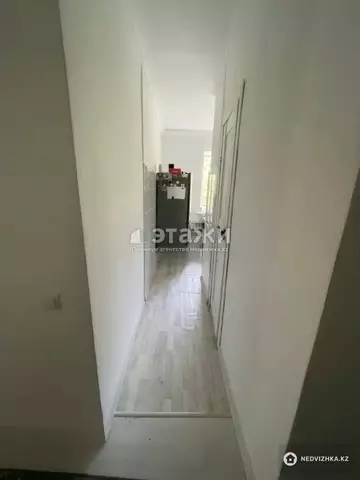 3-комнатная квартира, этаж 4 из 4, 60 м²