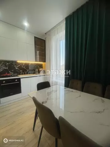 2-комнатная квартира, этаж 6 из 20, 70 м²