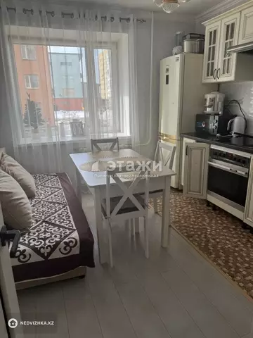 1-комнатная квартира, этаж 1 из 13, 36 м²