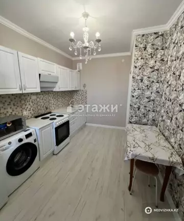 1-комнатная квартира, этаж 2 из 7, 38 м²