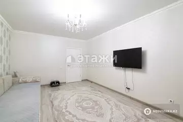 2-комнатная квартира, этаж 5 из 12, 72 м²