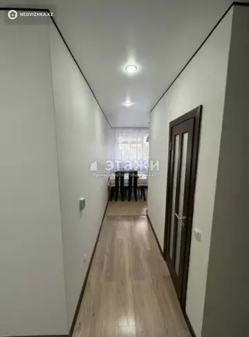 2-комнатная квартира, этаж 1 из 10, 56 м²