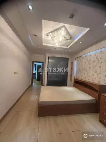 3-комнатная квартира, этаж 2 из 9, 80 м²
