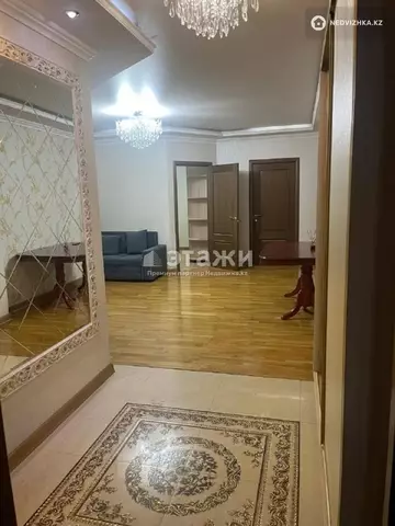3-комнатная квартира, этаж 2 из 9, 80 м²