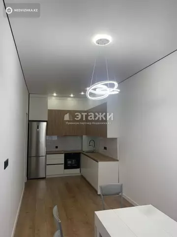 2-комнатная квартира, этаж 11 из 11, 62 м²