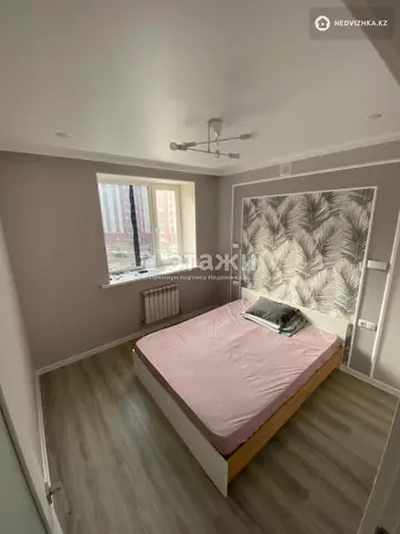 2-комнатная квартира, этаж 4 из 9, 32 м²