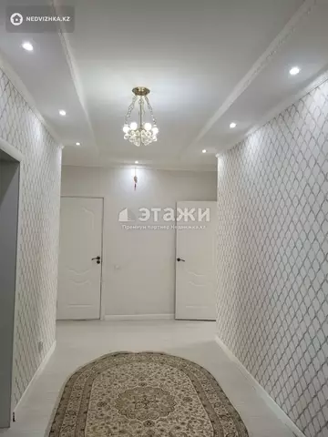 2-комнатная квартира, этаж 9 из 14, 68 м²