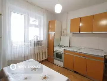 2-комнатная квартира, этаж 1 из 5, 54 м²