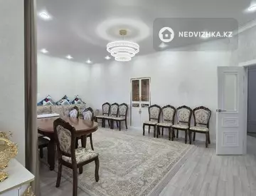 3-комнатная квартира, этаж 3 из 5, 118 м²