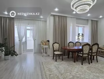 3-комнатная квартира, этаж 3 из 5, 118 м²
