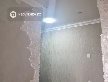 2-комнатная квартира, этаж 2 из 5, 44 м²