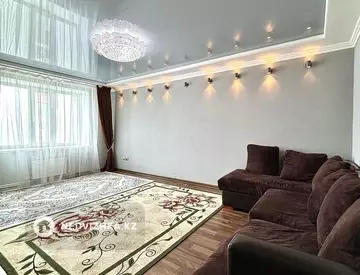2-комнатная квартира, этаж 4 из 5, 92 м²