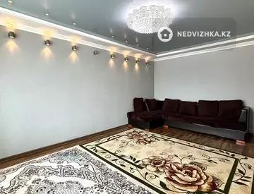 92 м², 2-комнатная квартира, этаж 4 из 5, 92 м², изображение - 0