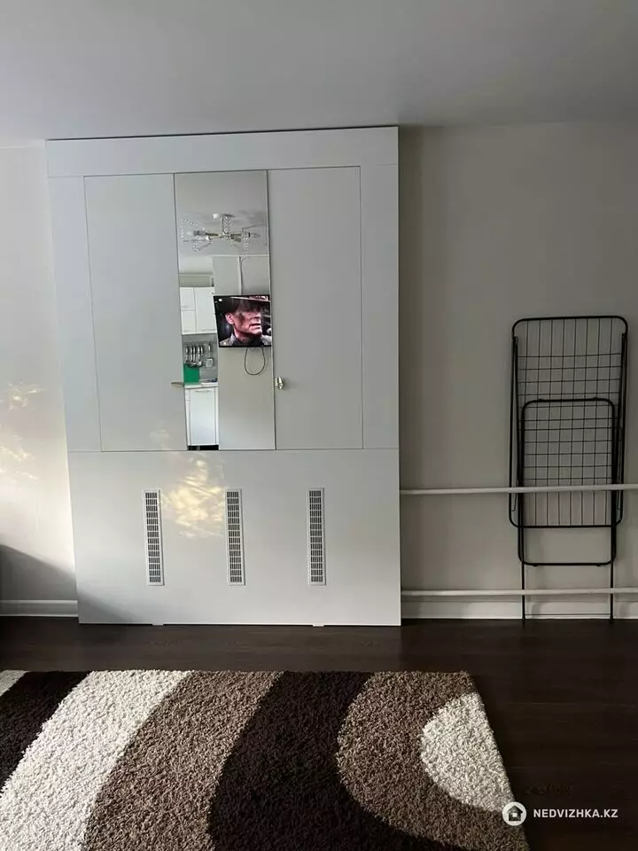 31 м², 1-комнатная квартира, этаж 2 из 5, 31 м², посуточно, изображение - 1