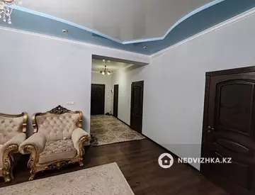 5-комнатный дом, 10 соток, 156 м²