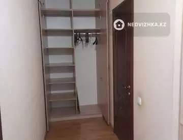 1-комнатная квартира, этаж 4 из 18, 51 м²