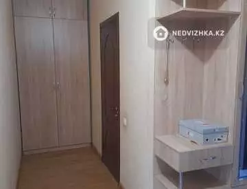 1-комнатная квартира, этаж 4 из 18, 51 м²