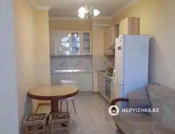 1-комнатная квартира, этаж 4 из 18, 51 м²
