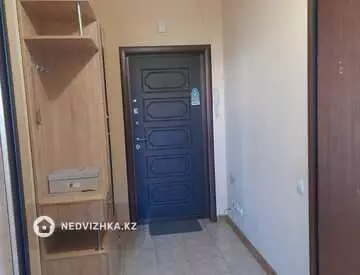 1-комнатная квартира, этаж 4 из 18, 51 м²