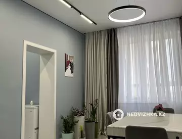 3-комнатная квартира, этаж 9 из 9, 42 м²