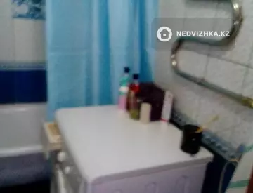 1-комнатная квартира, этаж 1 из 4, 35 м², на длительный срок