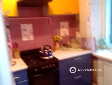 1-комнатная квартира, этаж 1 из 4, 35 м², на длительный срок