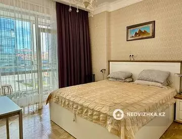 2-комнатная квартира, этаж 6 из 10, 74 м²