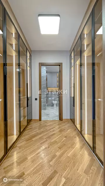 215 м², 3-комнатная квартира, этаж 9 из 9, 215 м², изображение - 6