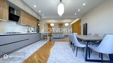 215 м², 3-комнатная квартира, этаж 9 из 9, 215 м², изображение - 50