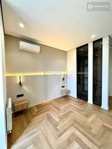 2-комнатная квартира, этаж 13 из 16, 58 м²