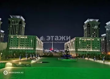 3-комнатная квартира, этаж 4 из 19, 64 м²