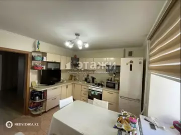 3-комнатная квартира, этаж 5 из 10, 80 м²