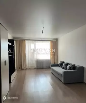 3-комнатная квартира, этаж 3 из 7, 82 м²