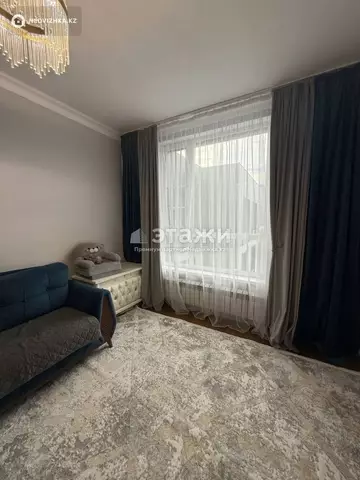 2-комнатная квартира, этаж 10 из 10, 64 м²
