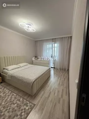 3-комнатная квартира, этаж 8 из 9, 95 м²