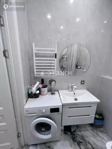 2-комнатная квартира, этаж 8 из 9, 56 м²