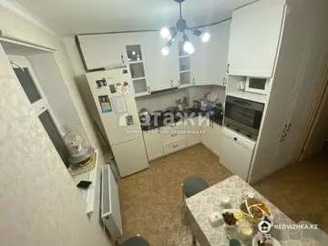 2-комнатная квартира, этаж 13 из 17, 50 м²