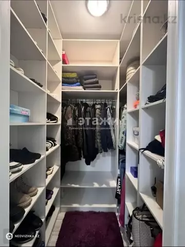 4-комнатная квартира, этаж 8 из 16, 112 м²